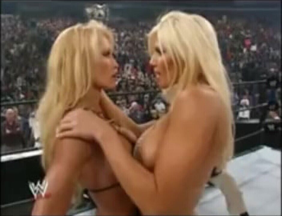 Sable Torrie Wilson Bikini Contest