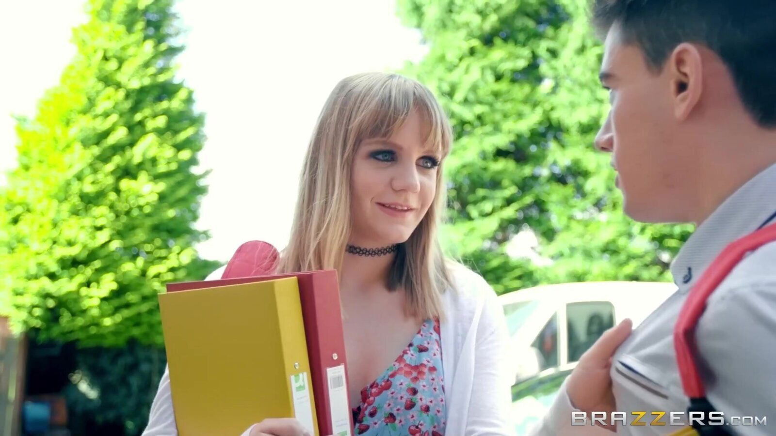 Sweet cutie Jenny Diamond scene