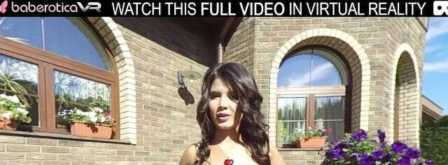 Solo fucking doll Lady outside while sun's rays caress masturbates