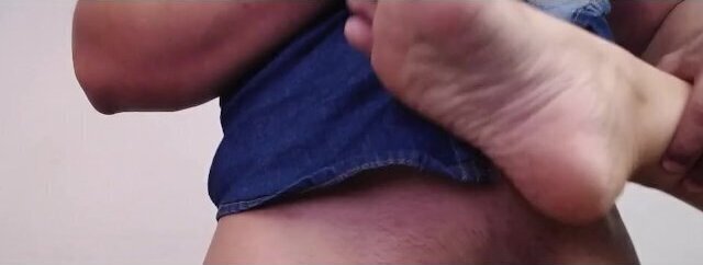 cuñada gusta masturbar pies
