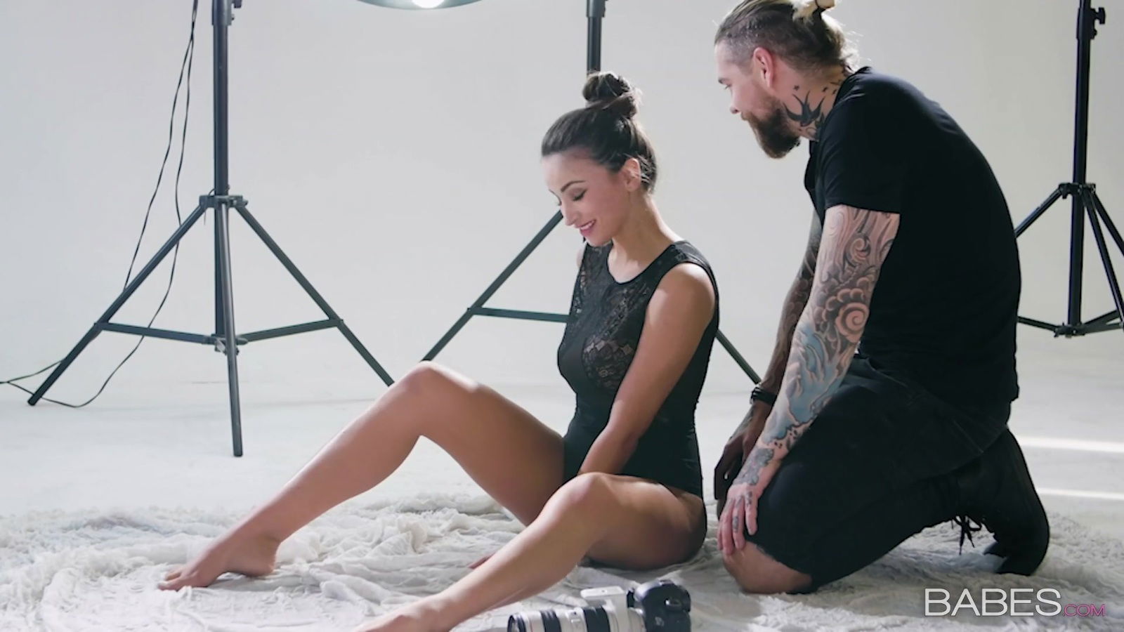 Fine girl strips during photo session fuck like whore