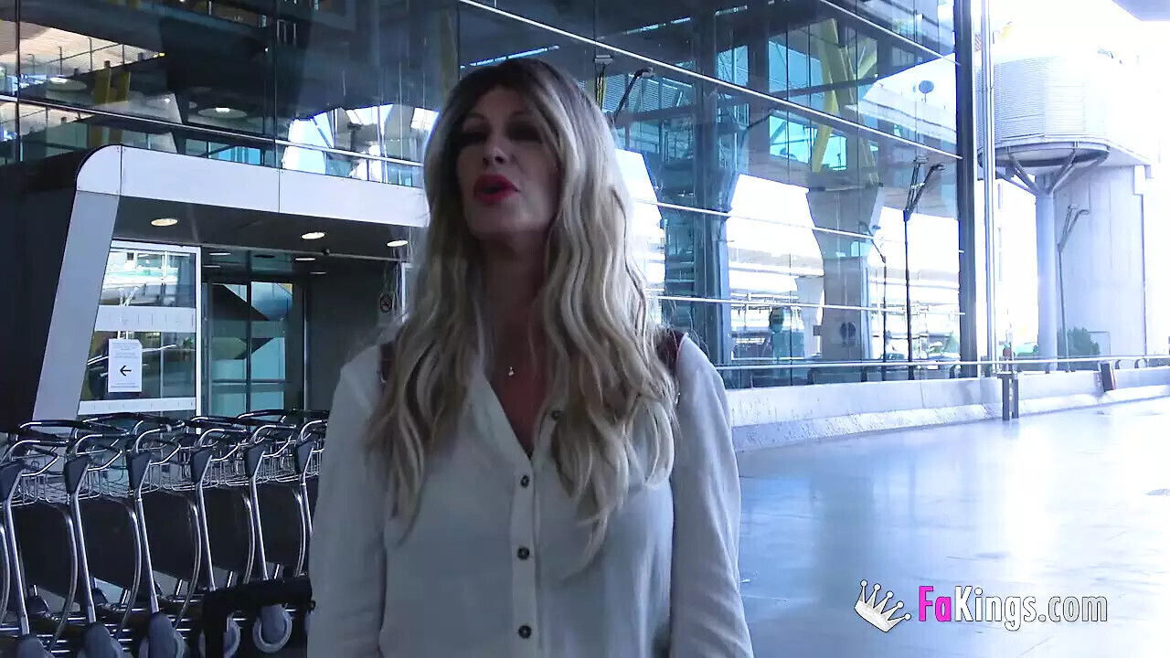 AMAZING DEBUT dirty cougar: meet enjoy Jenna Arson!