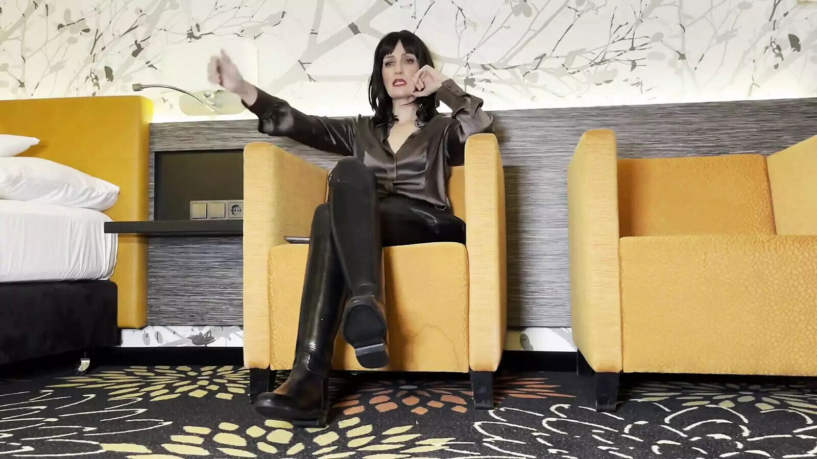 Living Spittoon Slave, Boot Bench Riding Boots, Femdom Lady Victoria Valente