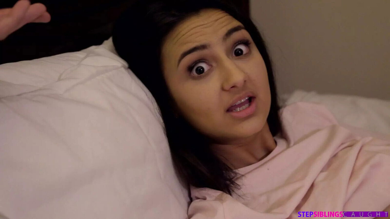 Stepsister Gets S7:e6