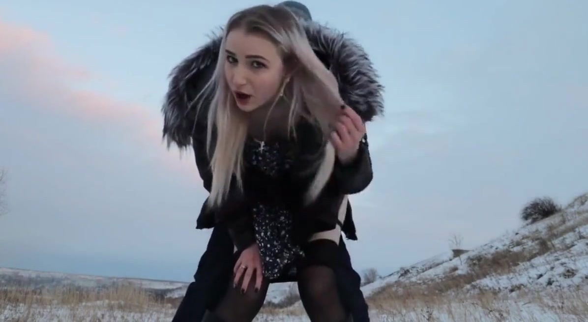 Stacy Starando In Russian Chick In Winter In Nature Sucks Off Her Lovers Plump Penis