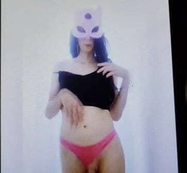 Start melody with your right hand.