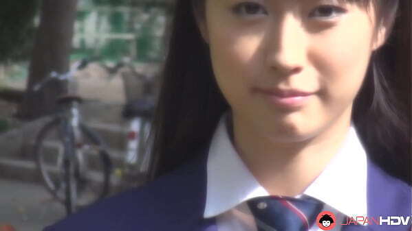 Tomomi Motozawa school uniform sucks classmate