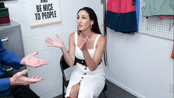 Milf Caught Stealing Food from Store Punished Liftermilf