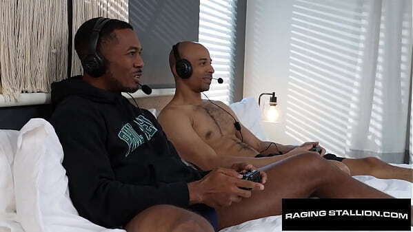 Bubble Butt Flip Fucks Inch Zario Travezz, Sean Xavier RagingStallion