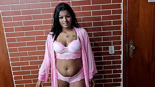 Primeira porno novinha aninhos gozando muito Doidera ganhando banho leite