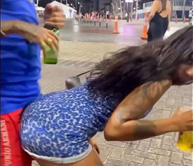 Resenha putaria fudel&acirc_ncia carro movimento.