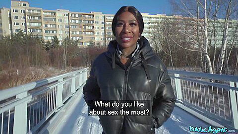 Josy Black Shake Spanish Booty