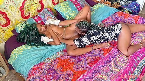 Divine Godis Meaux Ebony