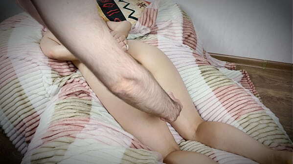 Submissive girl takes pussy