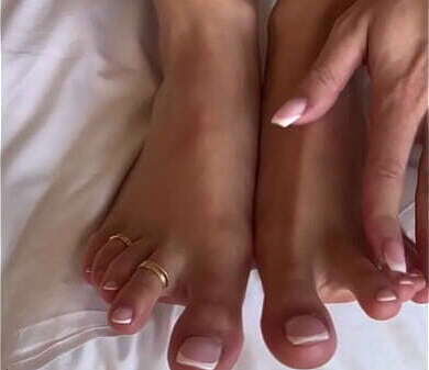 Sexy Female Russian Soles