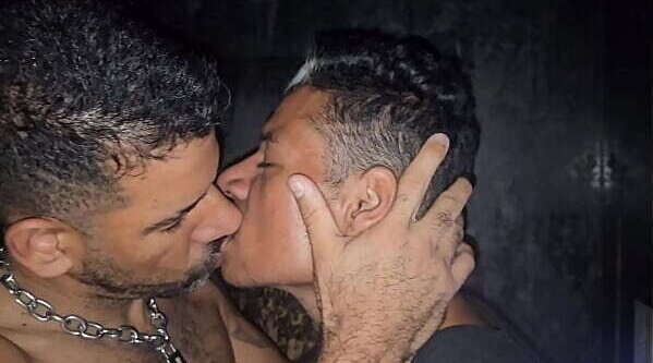 DEP&Oacute_SITO CABINES. &Eacute_ GLORY HOLE ONDE FUDE&Ccedil_&Atilde_O ACONTECE. TODO MUNDO GOZA NINGU&Eacute_M SABE QUEM T&Aacute_ LEITANDO