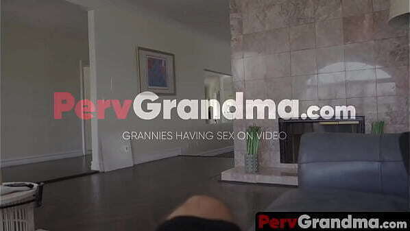 Experienced grandma Payton Hall shares some tips tricks developing lover
