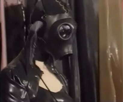 Natalia Muehlhausen latex slave hood gasmask gets good fuck from master (from '_Gummi Ehe'_)