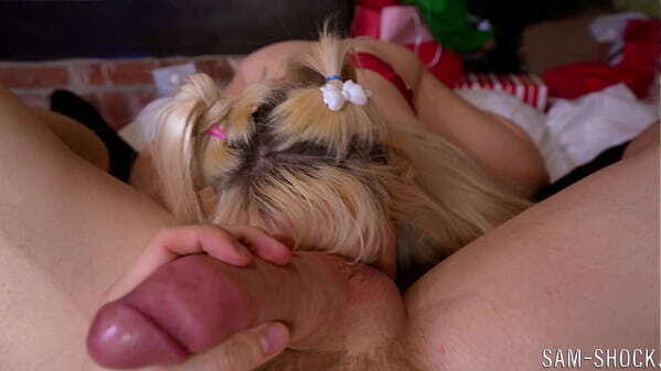 Tiny Body Covered Christmas Sinclaire Tiny Girlfriend