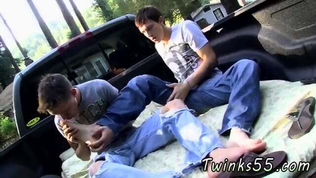 Boys feet nude Ryan truly gets foot with playmates,