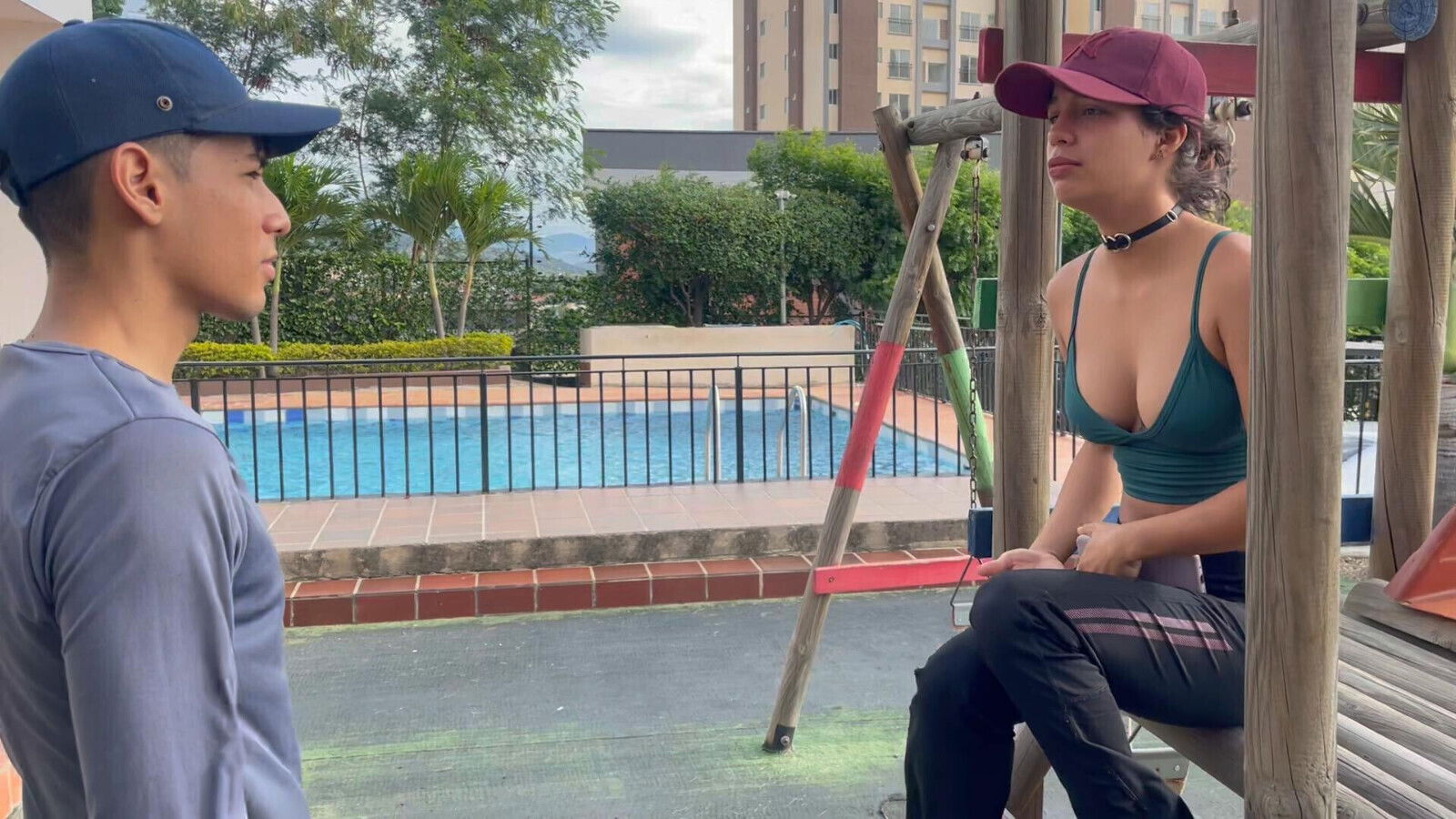 I welcome my new neighbor with the best fuck of her life.