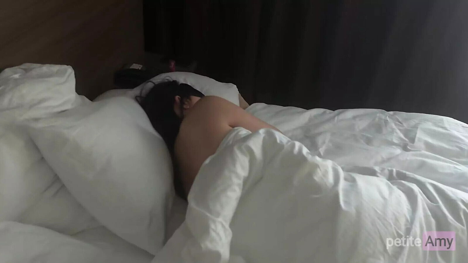 Freeuse Amateur Asian woke hard fucked WMAF Couple