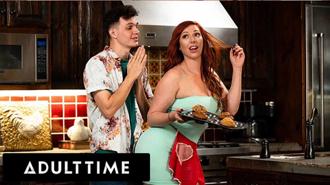 ADULT TIME MILF Lauren Phillips LOVES Gettiing Fucked Teen Stepson's Scrawny Best Friend