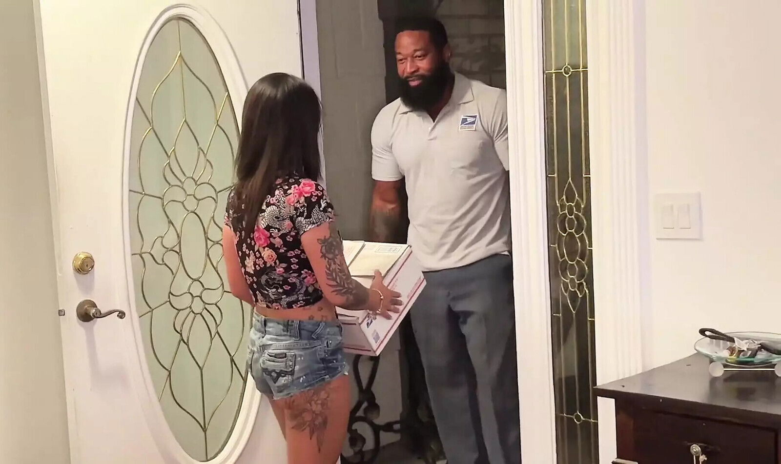 Asian Hotwife Seduces Mailman Inside Special Delivery
