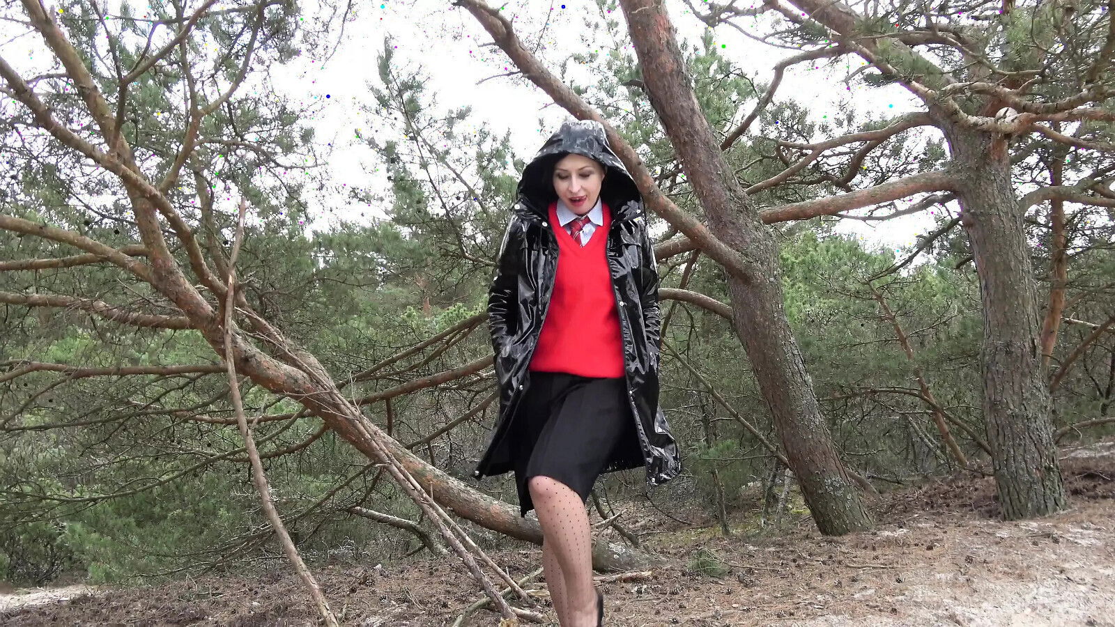 Hard self-fucking sandy dune