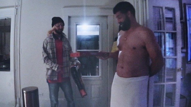 Pizza Delivery fucked after answered door just towel
