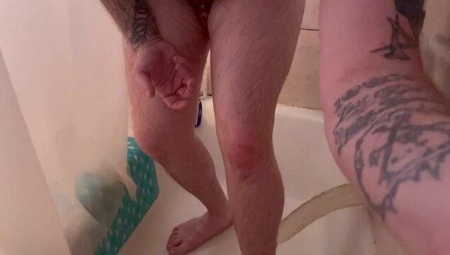 Fucking with inch Dildo Shower makes Piss myself