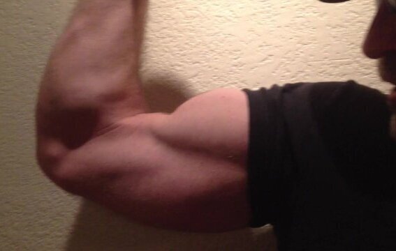 Bicep Flex Close