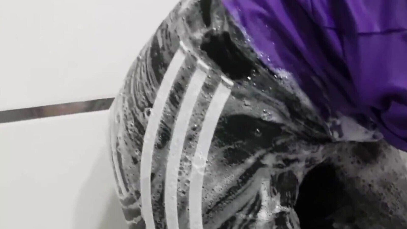 adidas leggings shower