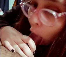 Se graba sola haciendome terrible pete y no me deja mirar