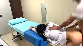 m&eacute_dicos follando hora trabajo Hospital Monterrey