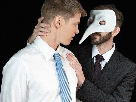 MasonicBoys sexy suited DILF Tucker Barrett barebacks cute twink