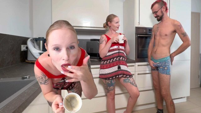 Freshly tapped tastes best! That's coffee cream!