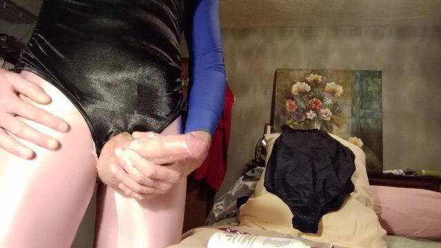 Shiny swimsuit make girly dick expode with passion!