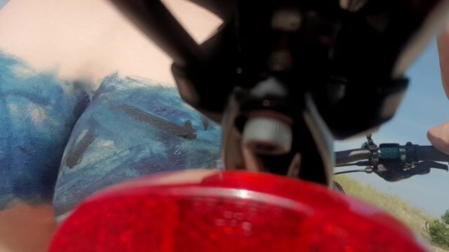 perfect body art. Walking naked beach