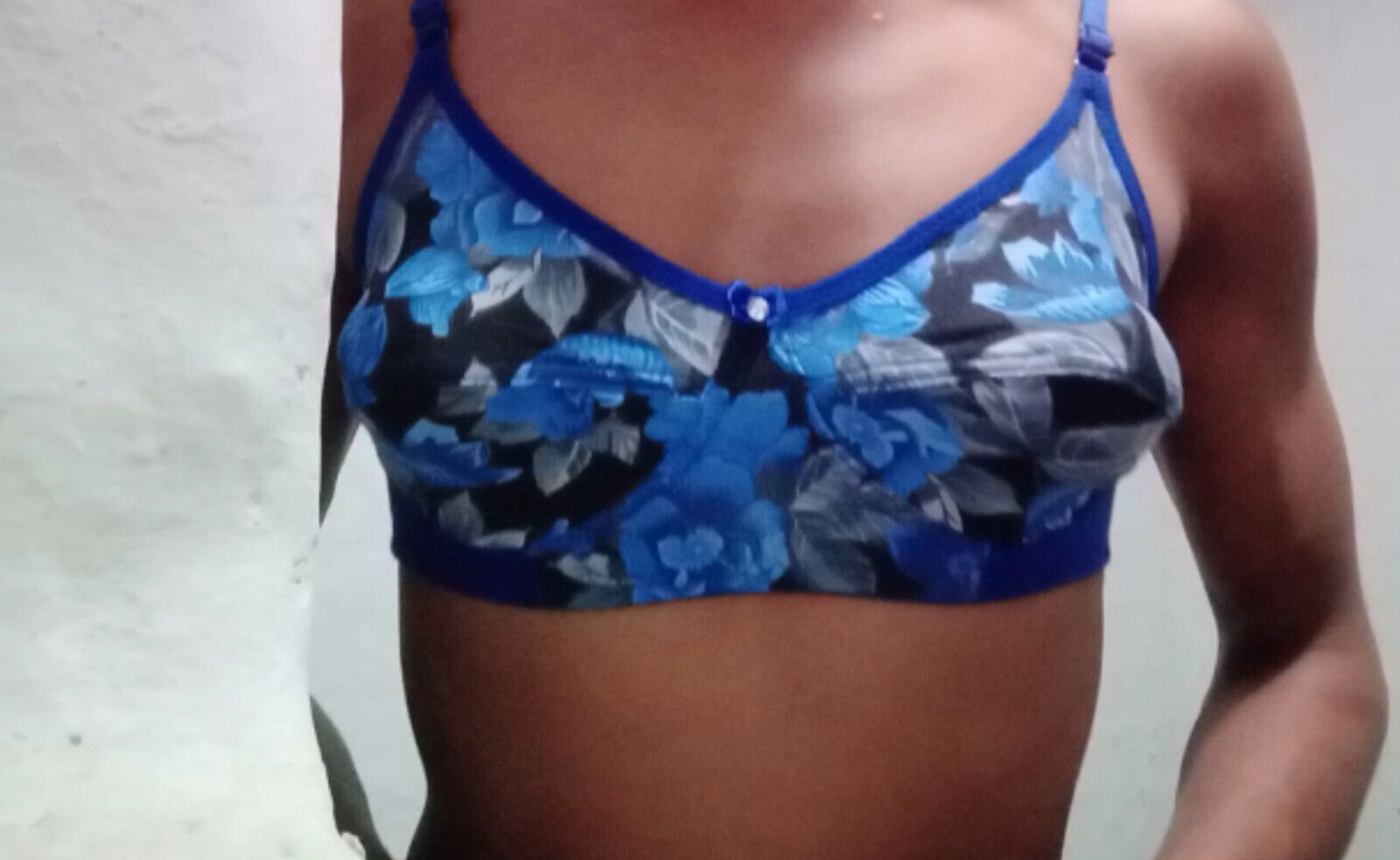 Sister-in-law, people's thirst will quenched from this land