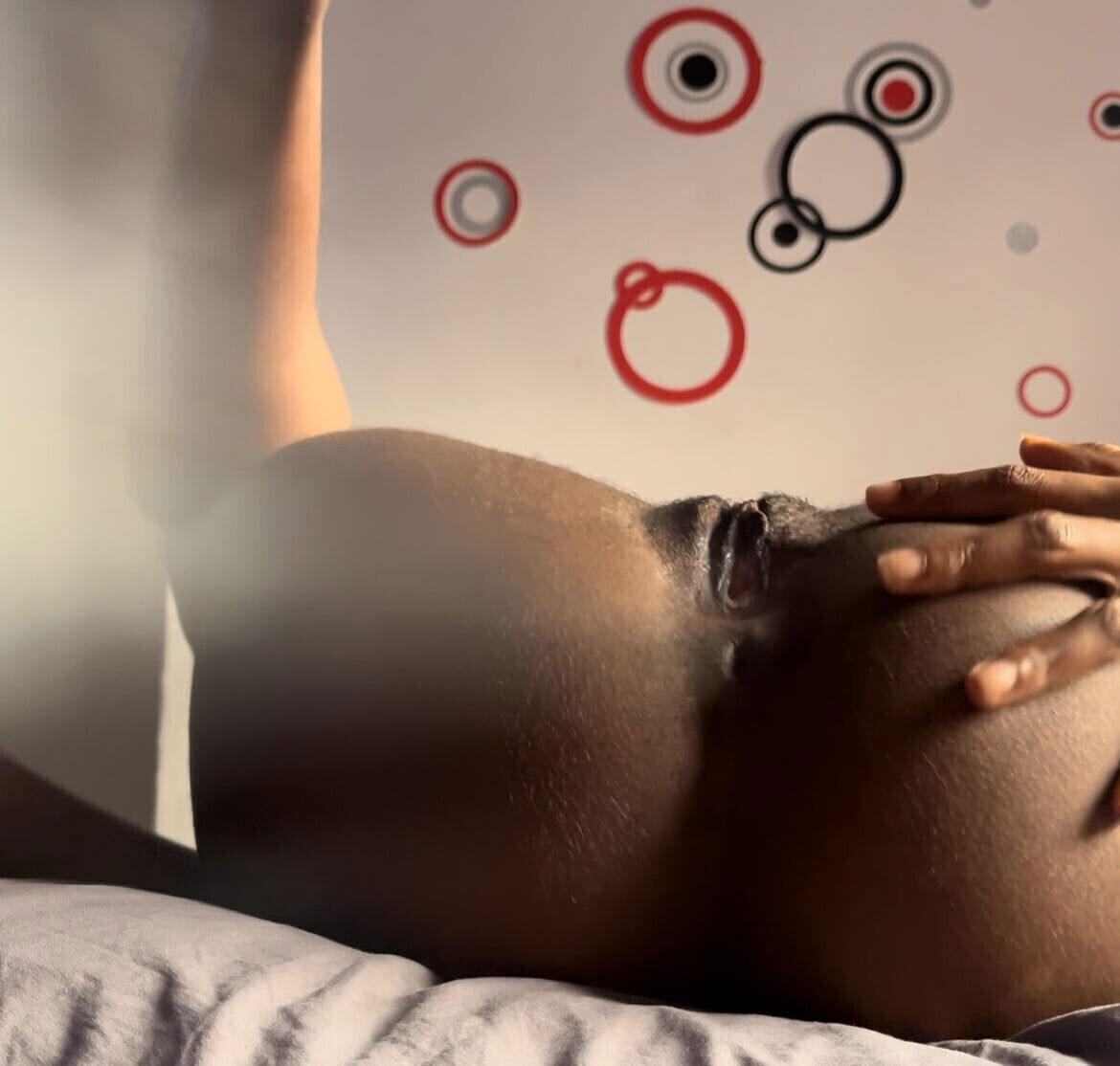 Horny amateur gets orgasm