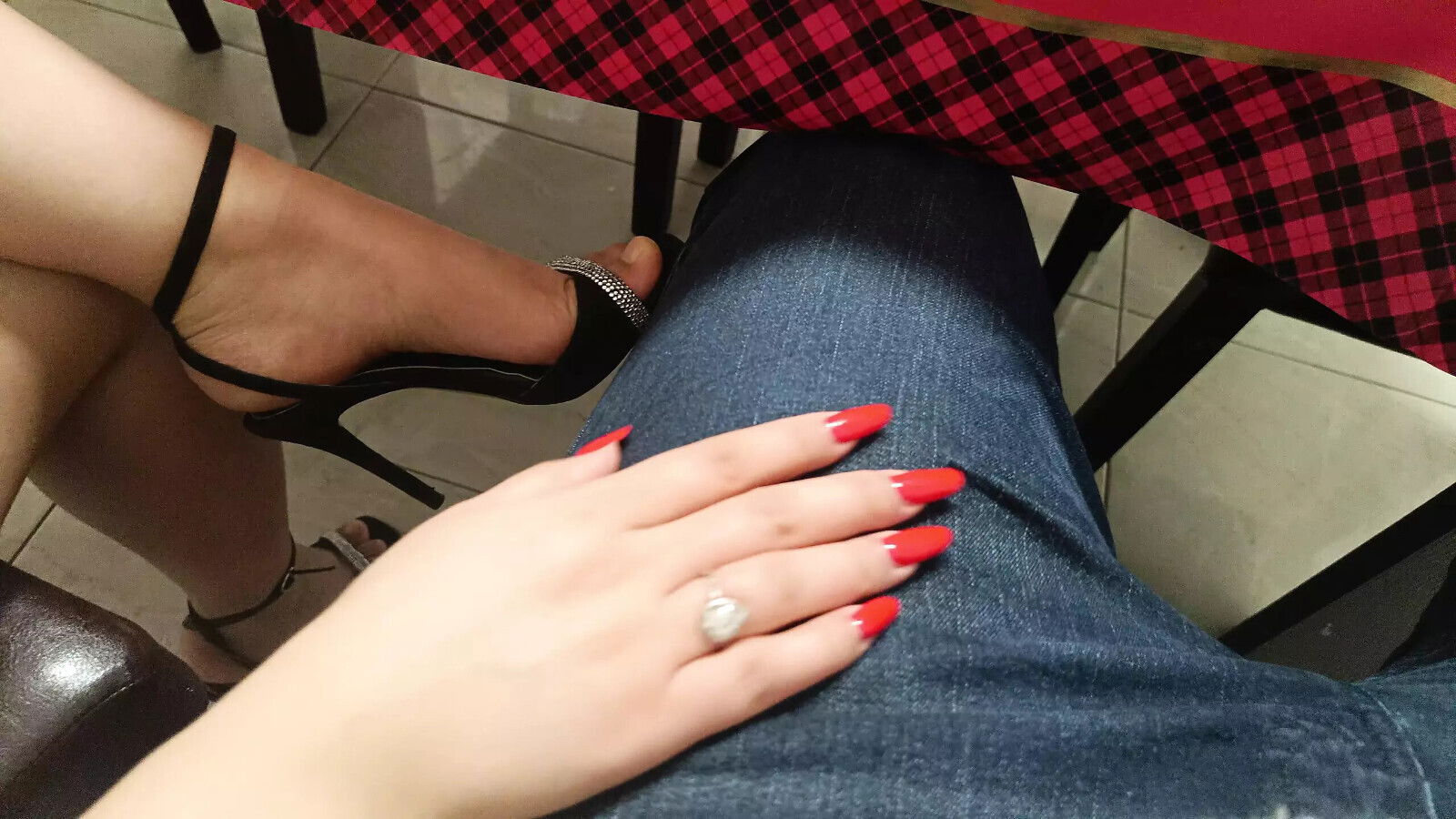 Touched each other Restaurant