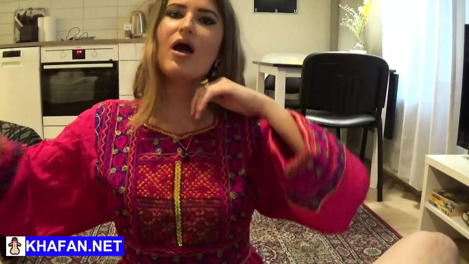 Afghan amateur homemade porn with horny Afghan girl