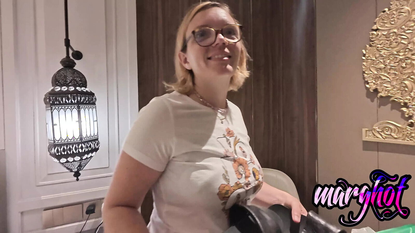 Trips Bangkok Meet Darling Lysia Visit Room