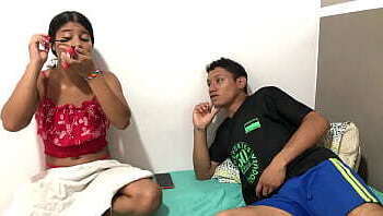 Hermanastra por favor antes de que te vayas d&eacute_jame meterte mi polla y correrme dentro de ti - porno en espa&ntilde_ol