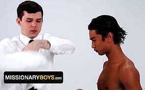 Maverick&rsquo_s Ordination Means Taking Cocks Once