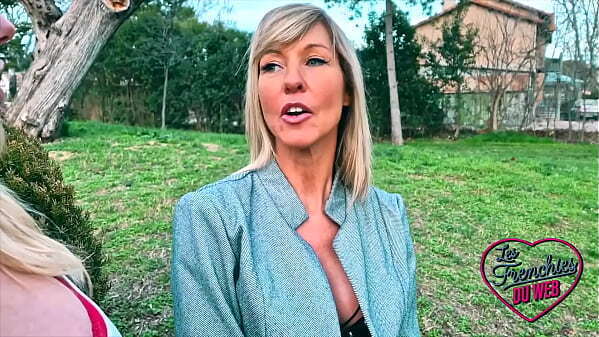 Emmy go&ucirc_te plaisir d'_un trio torride