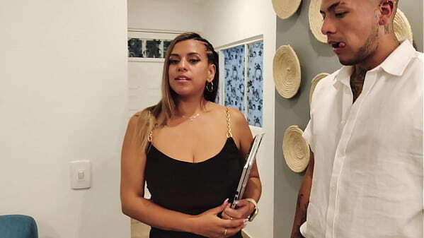 Xxxtime Thomas comprar casa folla vendedora mientras llega esposa