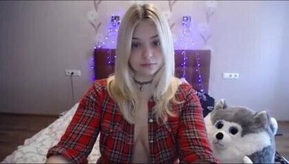 Hot Chubby Blonde Webcam Show