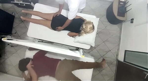 Masajes Pareja Quedo Grabado Como Esposa Follada Lado Marido